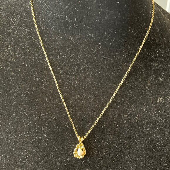 opal necklace - Picture 3 of 3